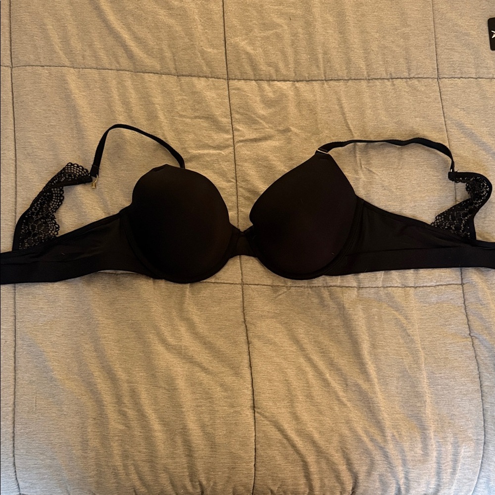 Lively Black Lace Detail Bra